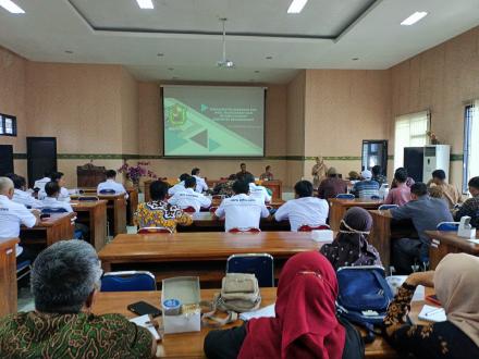 SOSIALISASI PELAKSANAAN PAJAK RETRIBUSI DAERAH